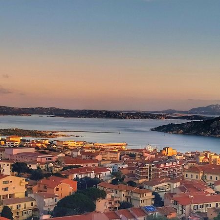 Appartamento Vista Mare A La Maddalena La Maddalena  Extérieur photo