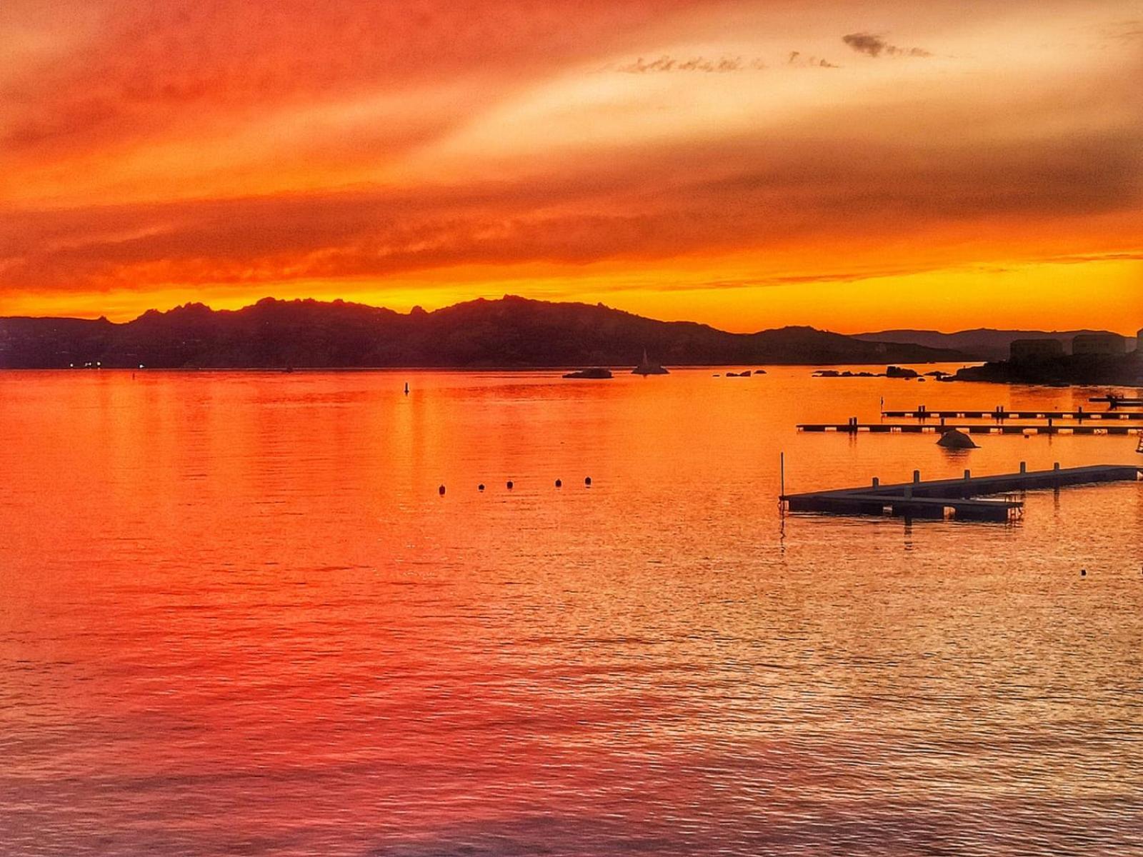 Appartamento Vista Mare A La Maddalena La Maddalena  Extérieur photo